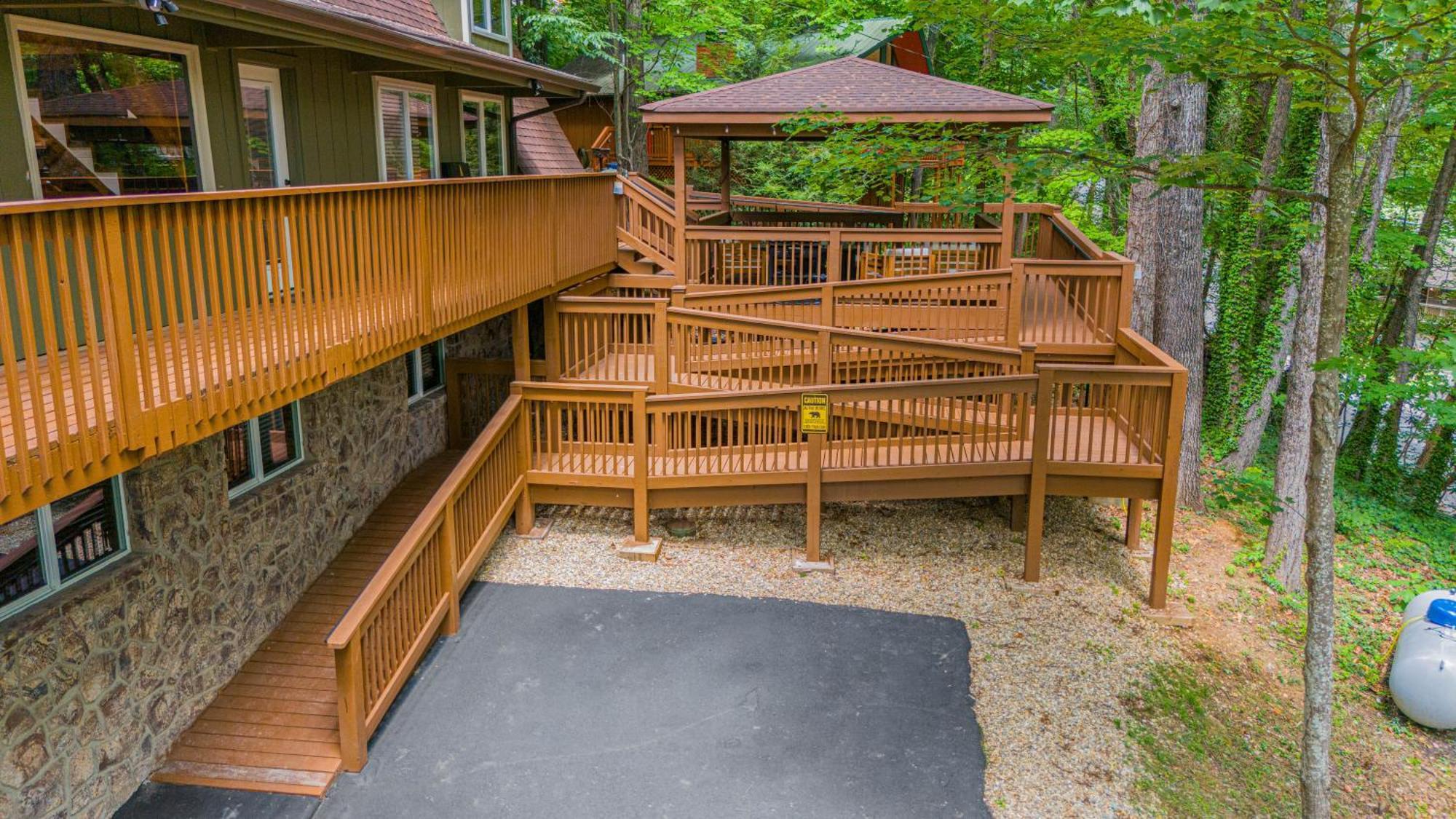 1Mile Downtown, Handicap Ramp, Hot Tub, Game Room Gatlinburg Exteriör bild
